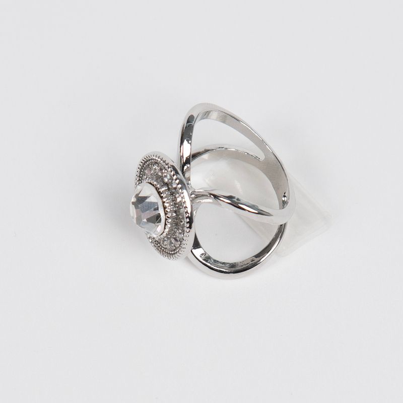 Scarf ring med strass silverfärgad