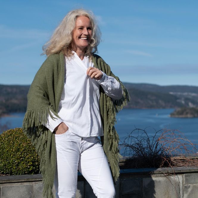 Huvudbild Sjal i mohairmix - olivgrön