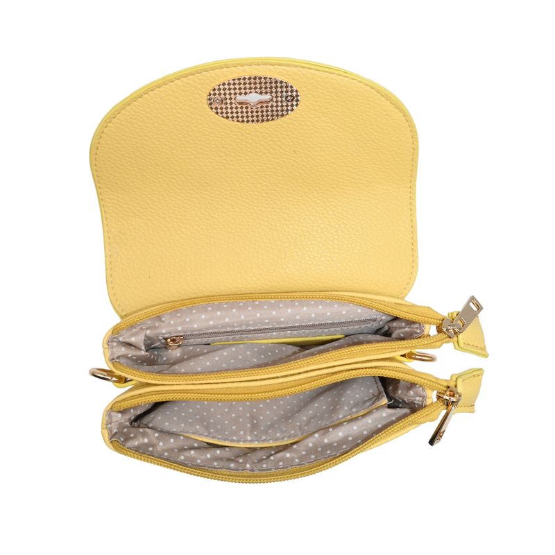 DANIELLE clutch lys gul i imitert skinn