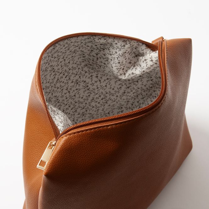 Huvudbild ALINE makeupbag - konjak