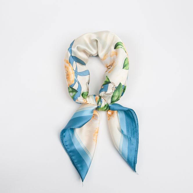 Huvudbild Blommig scarf 70x70 cm – elegant ...
