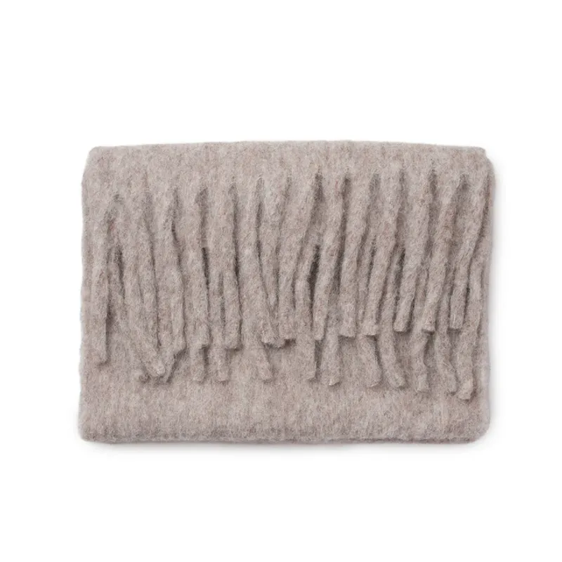 Fluffy skjerf ensfarget - beige