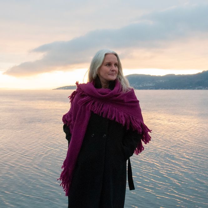 Huvudbild Sjal i mohairmix - mörk rosa