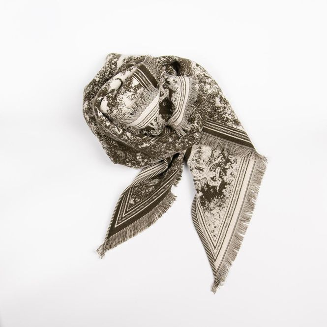 Huvudbild Trekantssjal med jacquardmönster – ...